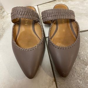 Gray Jack Roger flats